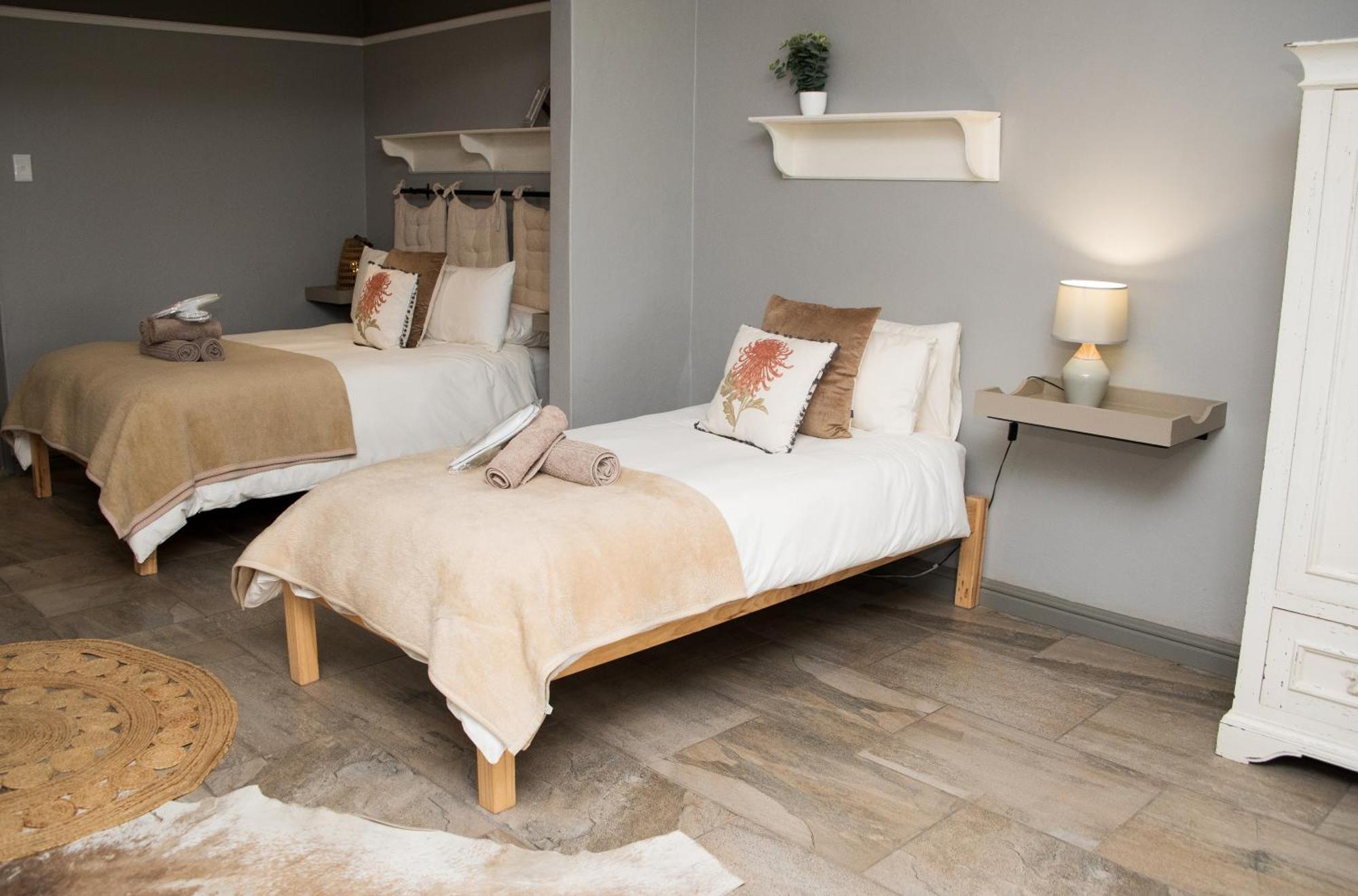 Desert Wind Private Guest And Game Farm Montagu Buitenkant foto